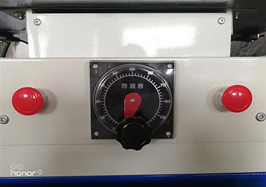 高周波塑膠熔接機(jī)按下按鈕機(jī)器不動(dòng)怎么辦？